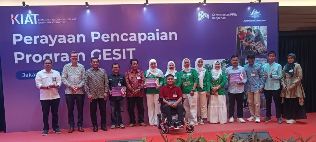 PESISIR SELATAN MEMPEROLEH PENGHARGAAN ATAS DUKUNGAN TERHADAP PROGRAM GESIT