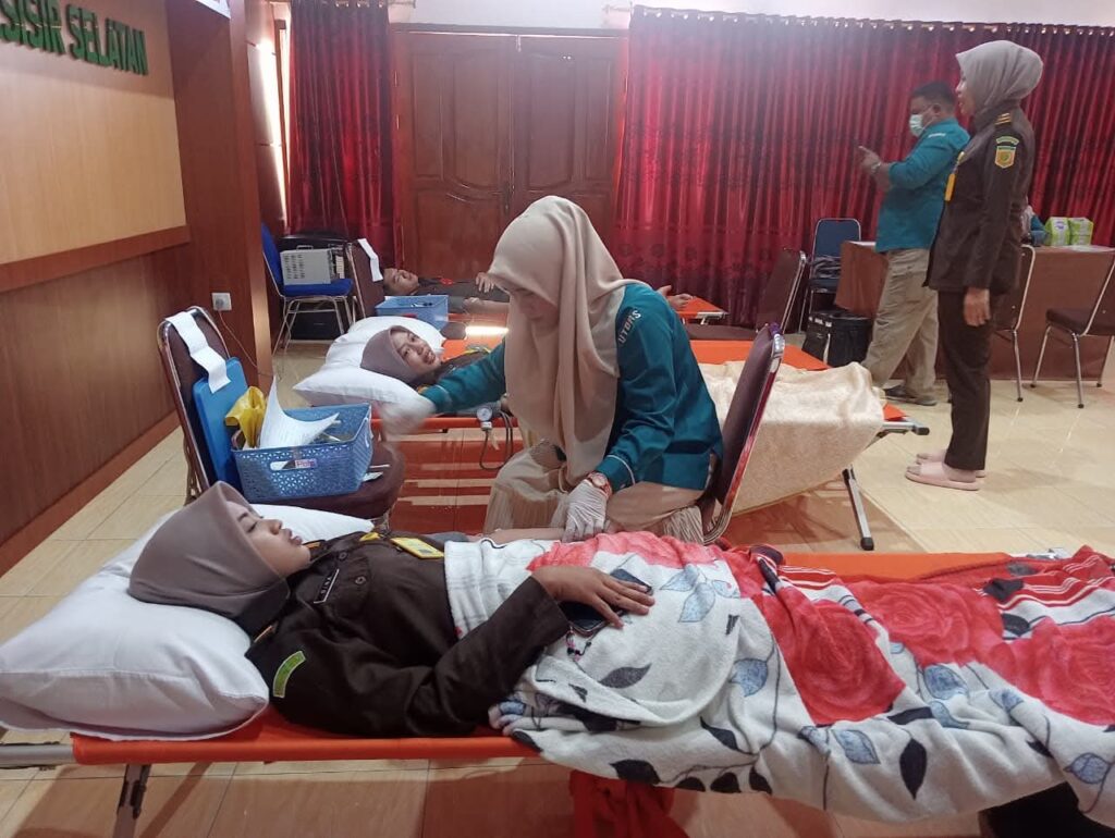 RSUD M.Zein Painan Kerjasama dengan Kejaksaan Negeri Pesisir Selatan Lakukan Bakti Sosial Donor Darah